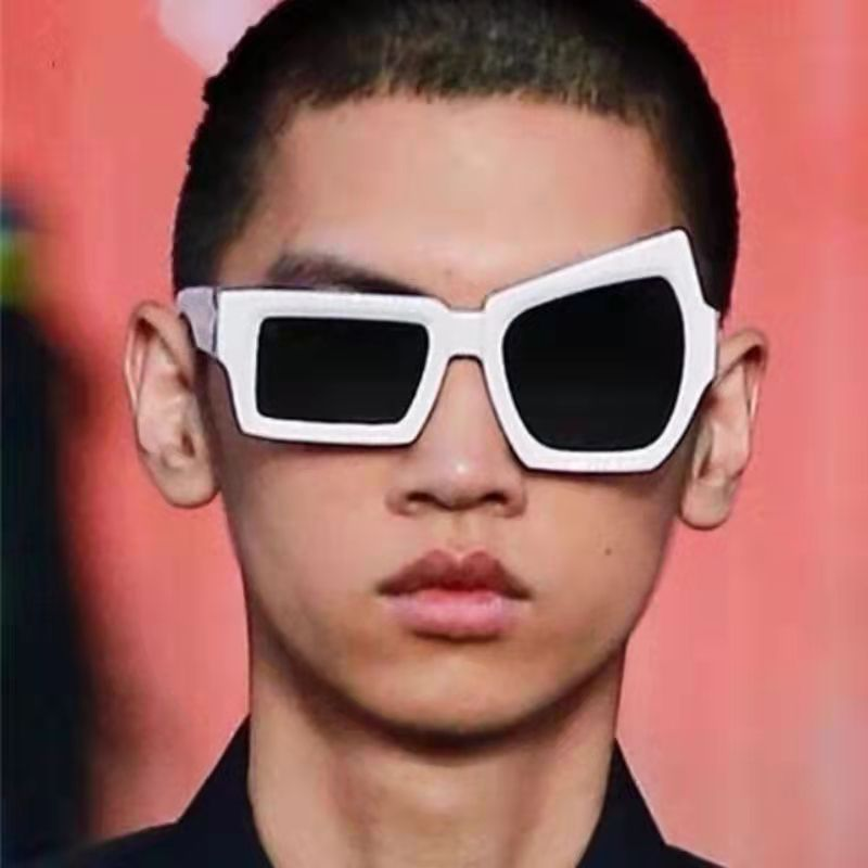 Street Fashion Photography - New Vintage Man Irregular Sunglasses Women