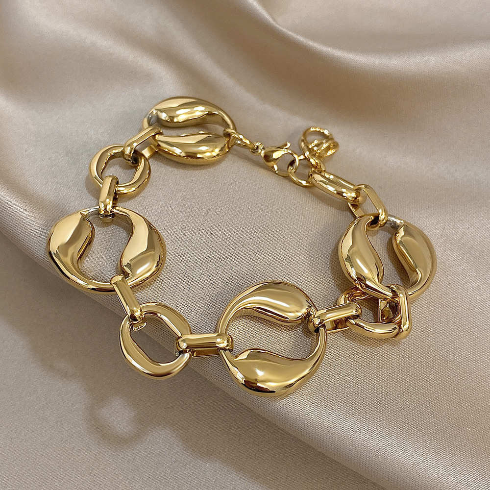 Stainless Steel Chunky Thick C - مراجعة Street Fashion Mood وسعره