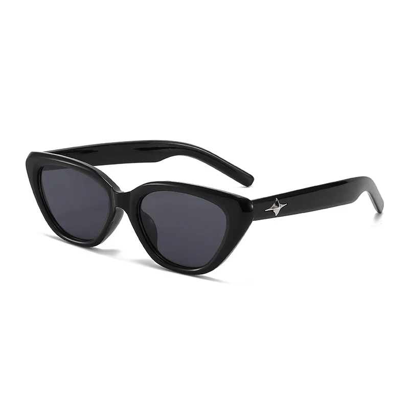 Women's triangular frame fashi - مراجعة Street Fashion Photography وسعره