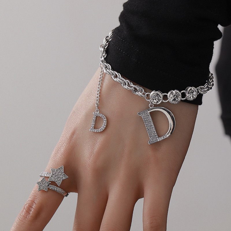 New Arrival Europe and America - مراجعة Street Fashion Europe وسعره