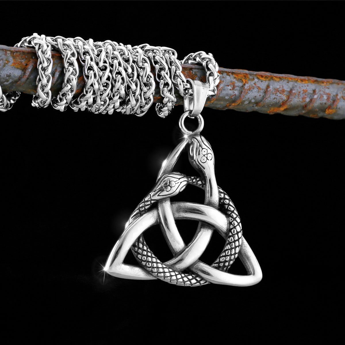 Nordic Viking Vintage Street T - مراجعة Street Fashion Mood وسعره