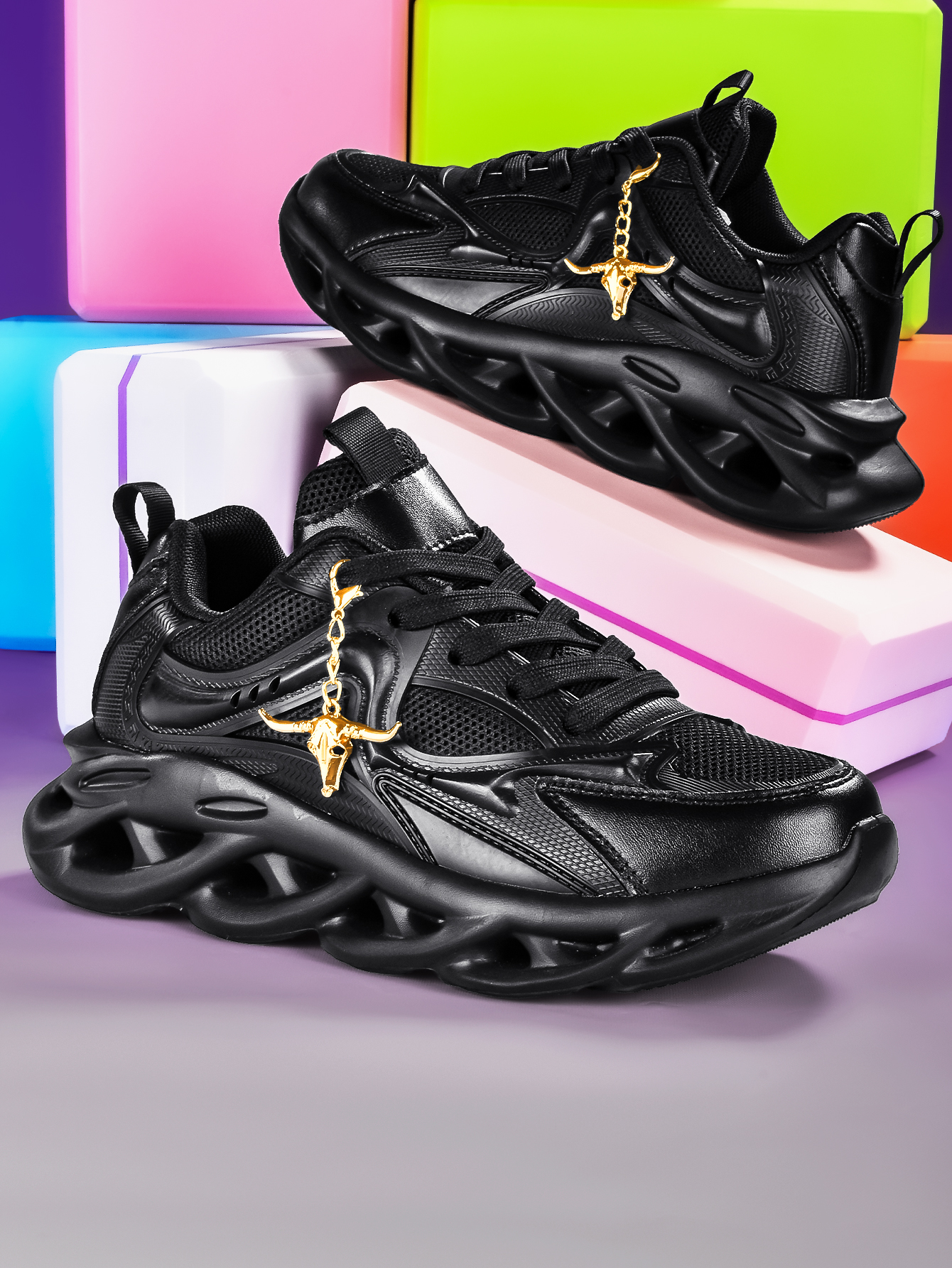 Women's Black Platform Sneaker - مراجعة Street Fashion Designers وسعره