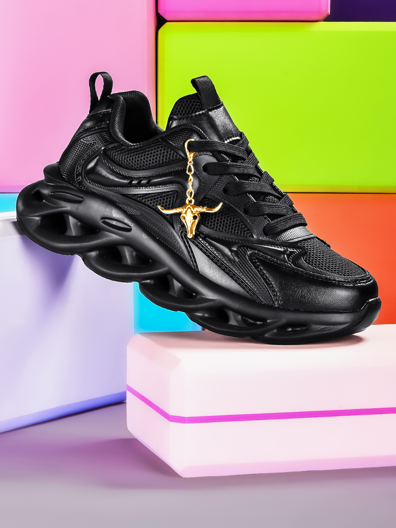 Women's Black Platform Sneaker - مراجعة Street Fashion Designers وسعره