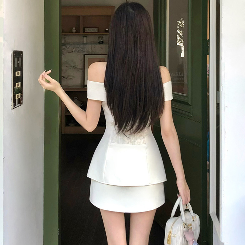 High Street French Small Fragr - مراجعة Street Fashion Outfit For Men وسعره