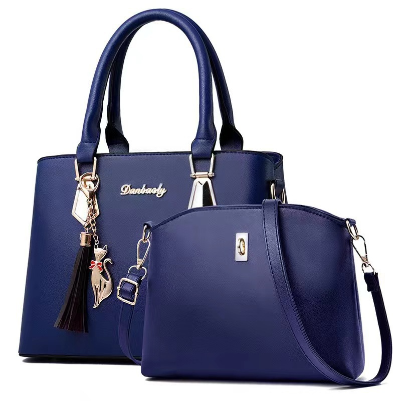 Fashionable women's handbag se - مراجعة Street Fashion Photography وسعره