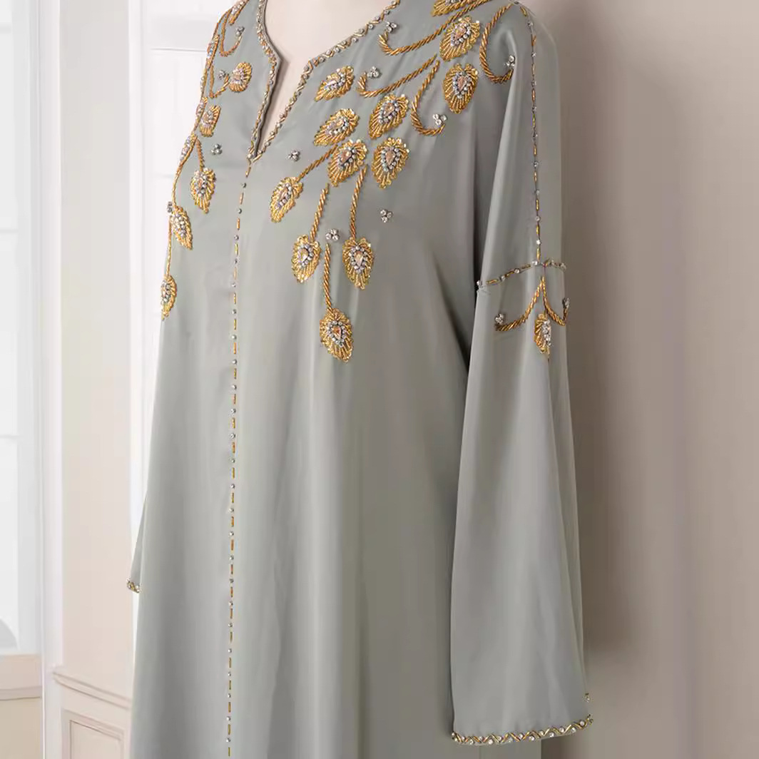Heavy Industry Hand-sewn Bead  - مراجعة Street Fashion Dubai وسعره