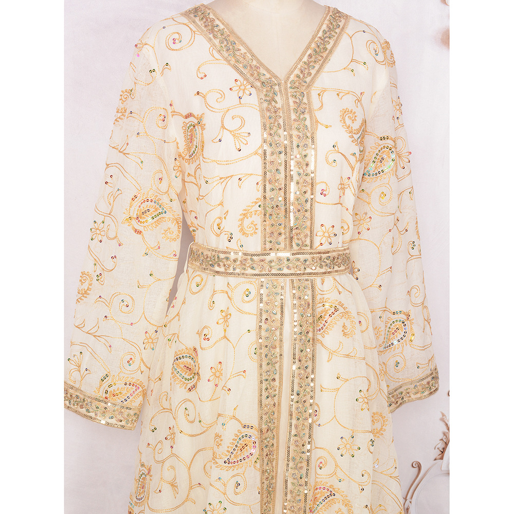 Muslim Arab Dubai Embroidered  - مراجعة Street Fashion Dubai وسعره
