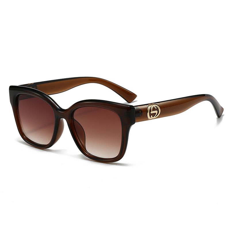 Retro Minimalist Solid Color F - مراجعة Street Fashion Photography وسعره
