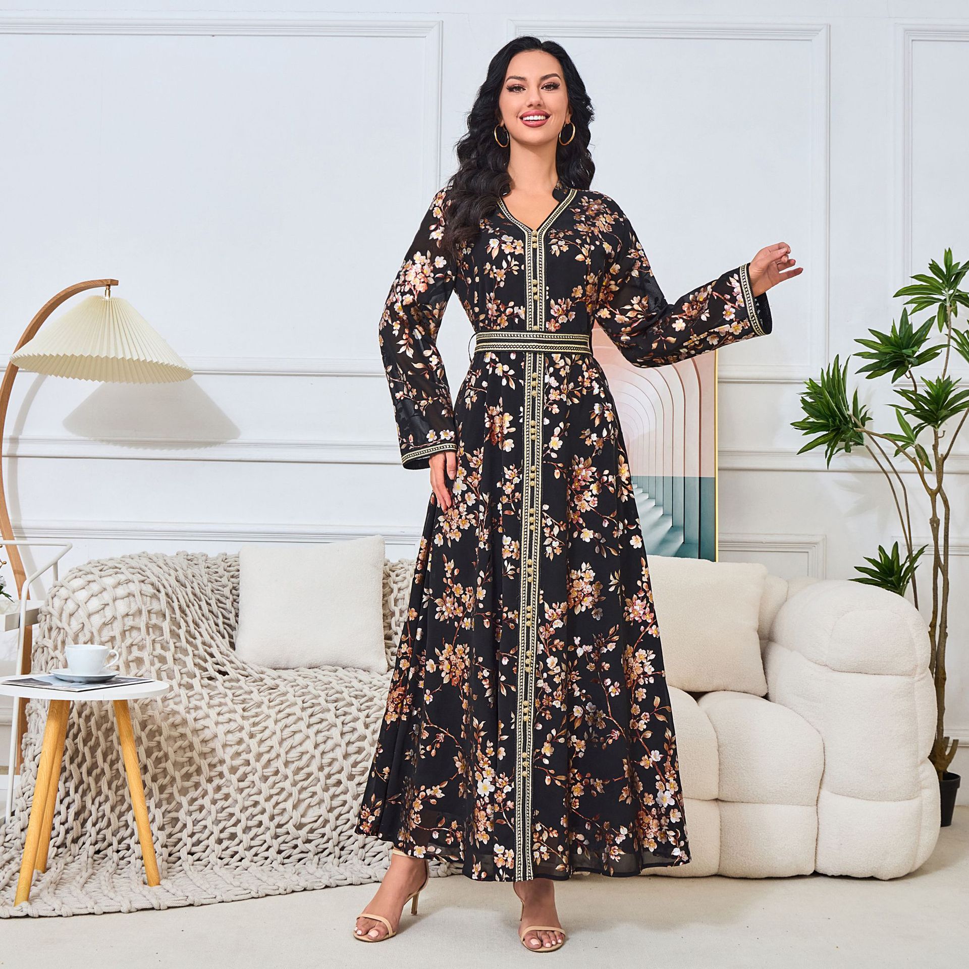 Arabian Clothing Dubai Women's - مراجعة Street Fashion Dubai وسعره