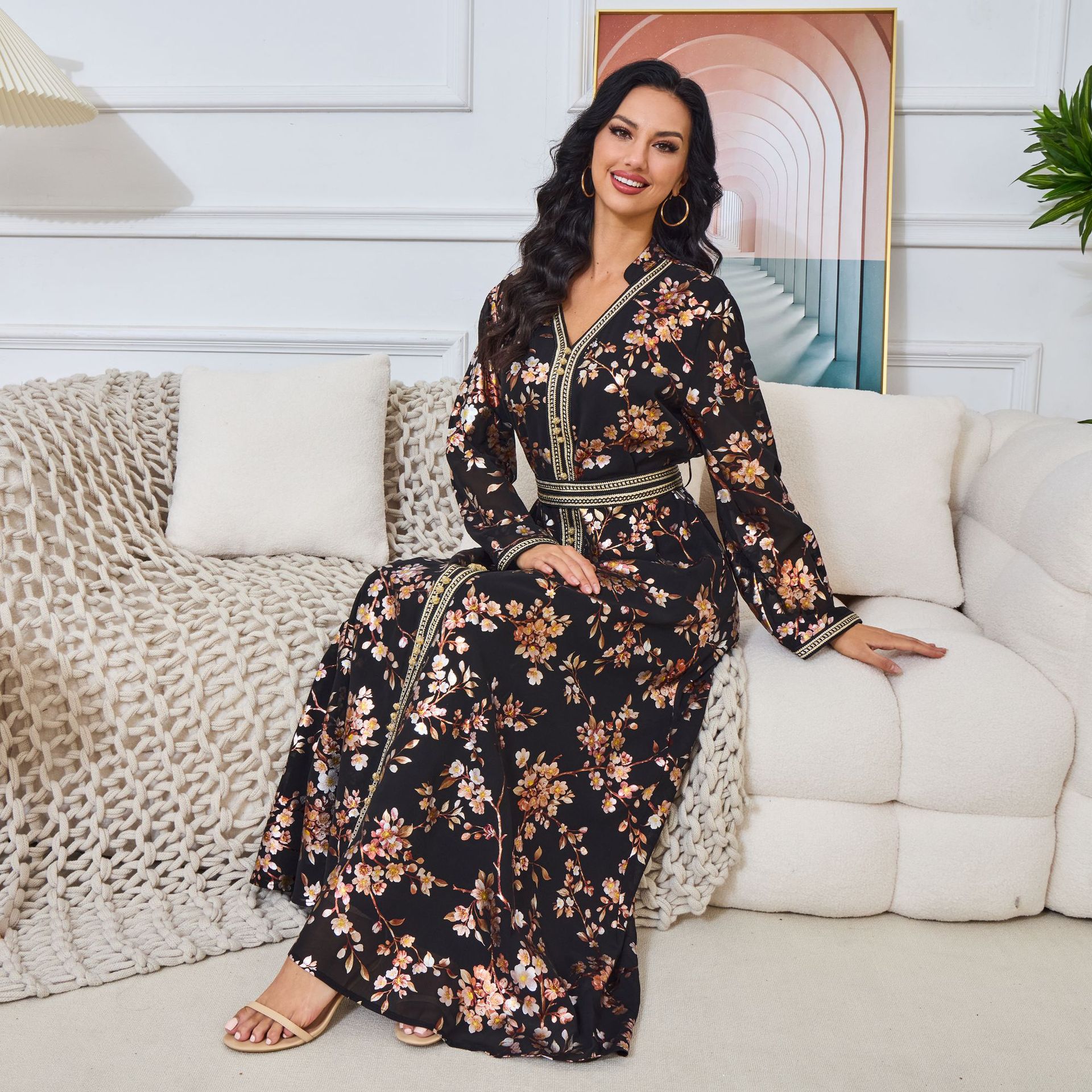 Arabian Clothing Dubai Women's - مراجعة Street Fashion Dubai وسعره