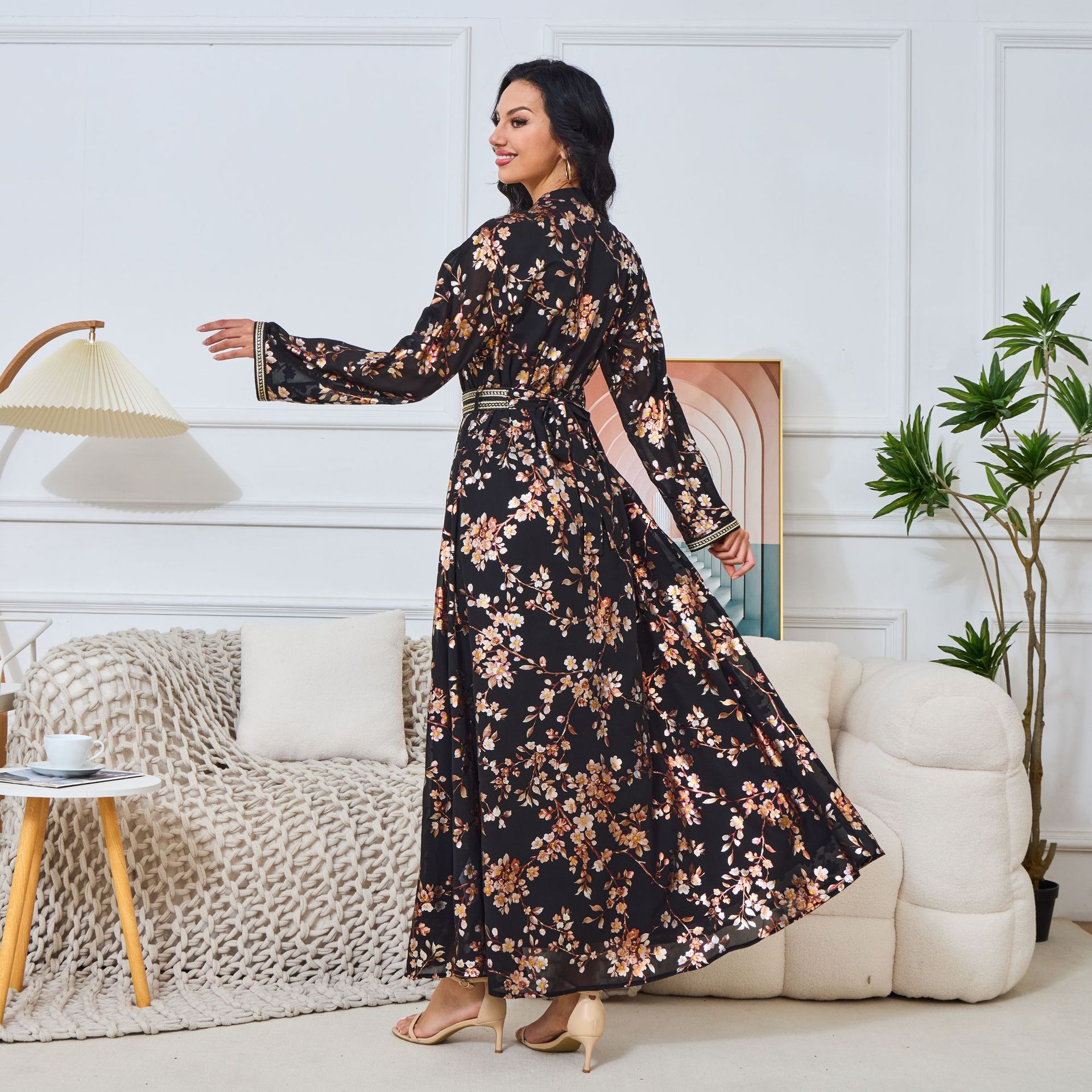 Arabian Clothing Dubai Women's - مراجعة Street Fashion Dubai وسعره