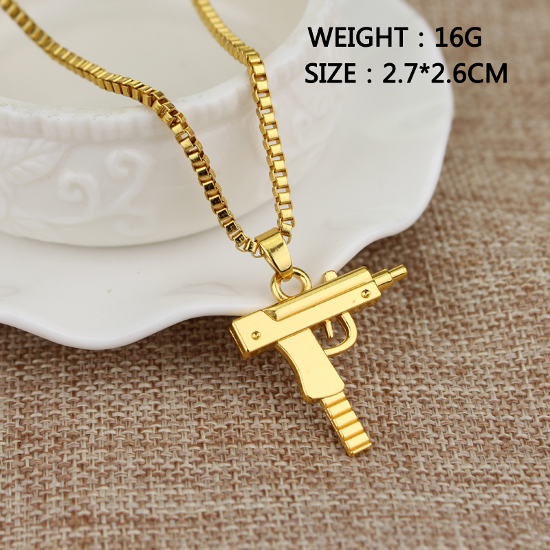 Trendy Uzi Gun Shaped Pendant  - مراجعة Street Fashion Baggy وسعره