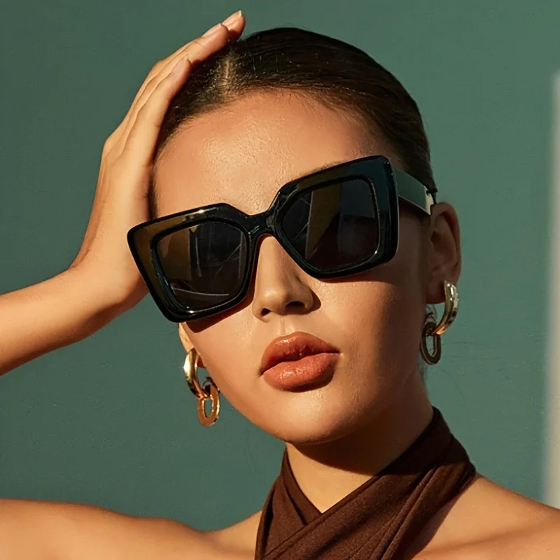 New Large-frame Women's Fashio - مراجعة Street Fashion Photography وسعره