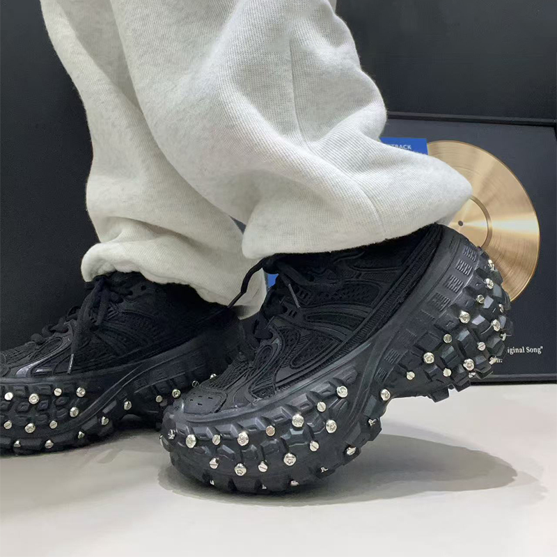 2026 New Women's Shoes Street  - مراجعة Street Fashion Designers وسعره