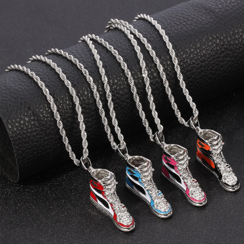 Mini Hip-Hop Sneaker Pendant N - مراجعة Fashion Street Singapore وسعره